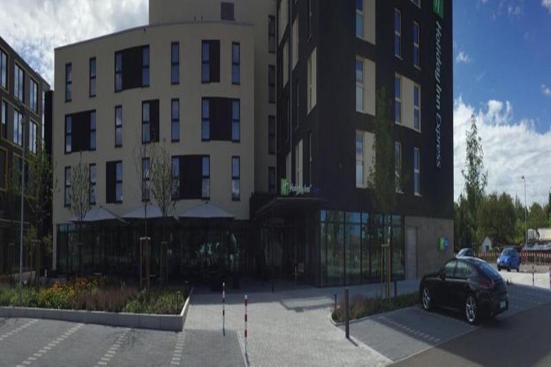 Holiday Inn Express Karlsruhe - City Park, An Ihg Hotel Εξωτερικό φωτογραφία